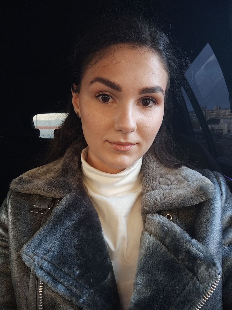 Элина Магакелян - мастер по ресницам